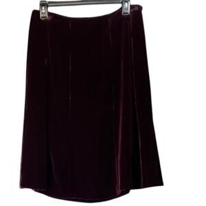 Alfani Womens 10 Maroon Velvet Lining Skirt Valentines/Whimsy/Datenight/Goth